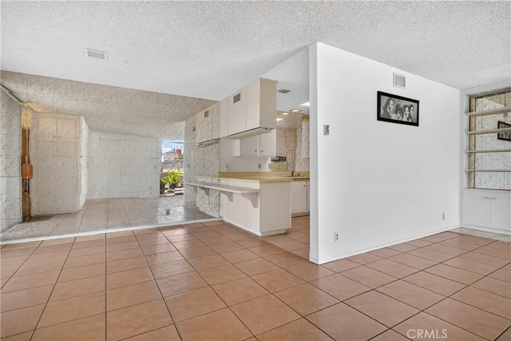 777 E Valley 136, Alhambra, California 91801