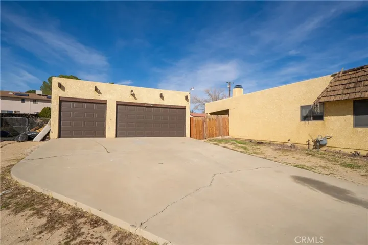 14580 Keota Road, Apple Valley, California 92307