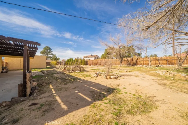 14580 Keota Road, Apple Valley, California 92307