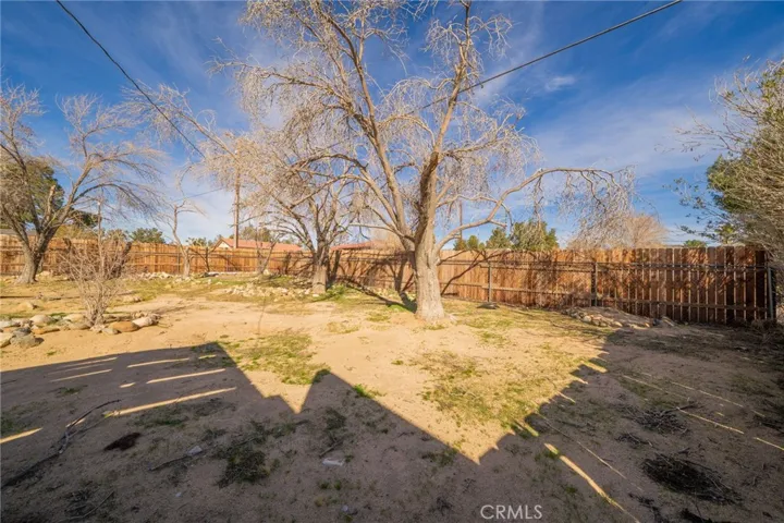 14580 Keota Road, Apple Valley, California 92307