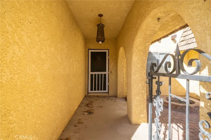 14580 Keota Road, Apple Valley, California 92307