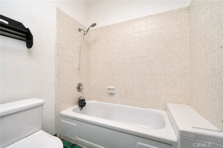 14580 Keota Road, Apple Valley, California 92307