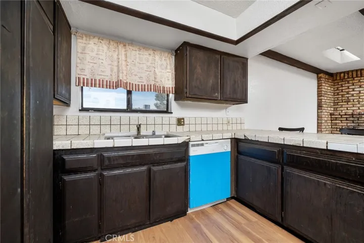 14580 Keota Road, Apple Valley, California 92307