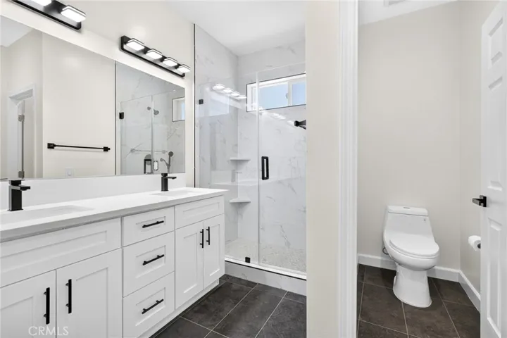 593 E 12th St 1, Beaumont, California 92223