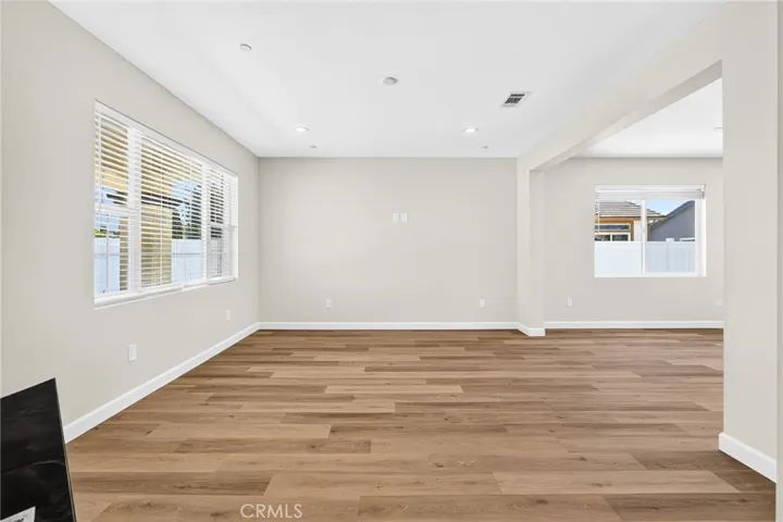 593 E 12th St 1, Beaumont, California 92223