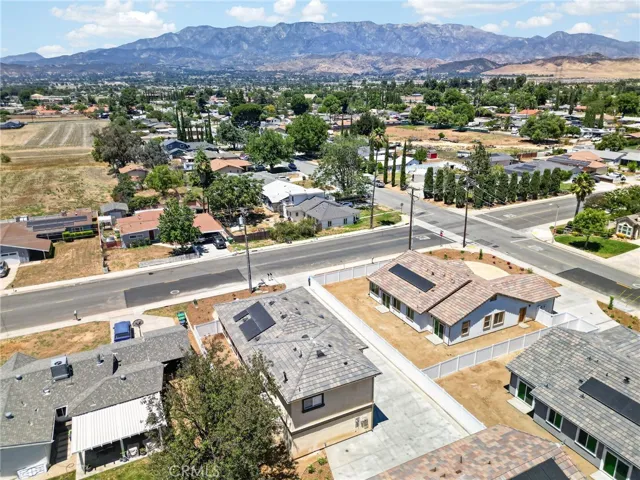 593 E 12th St 1, Beaumont, California 92223