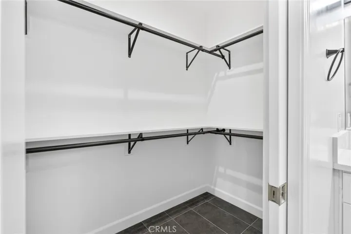 593 E 12th St 1, Beaumont, California 92223