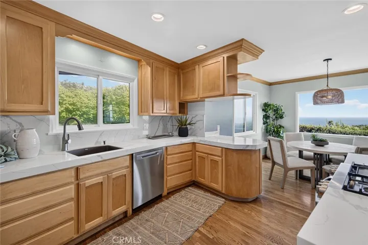 15 Vista Del Sol, Laguna Beach, California 92651