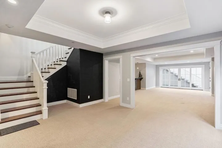 240 University Drive, Menlo Park, California 94025