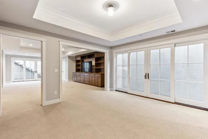 240 University Drive, Menlo Park, California 94025