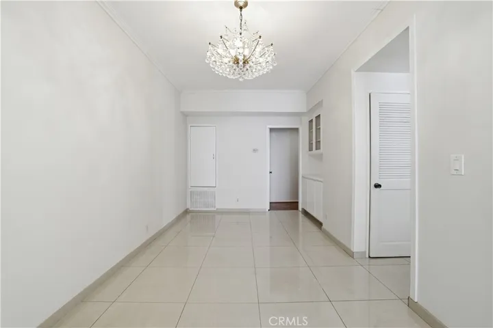 1338 Amherst 102, Los Angeles, California 90025
