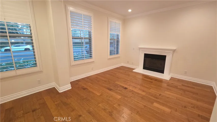 Living room with tons of design potential!