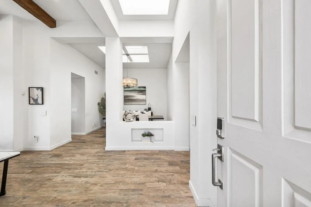 49-web-or-mls-8M4A4576
