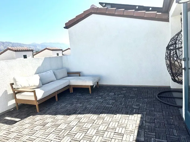 Top Floor Deck