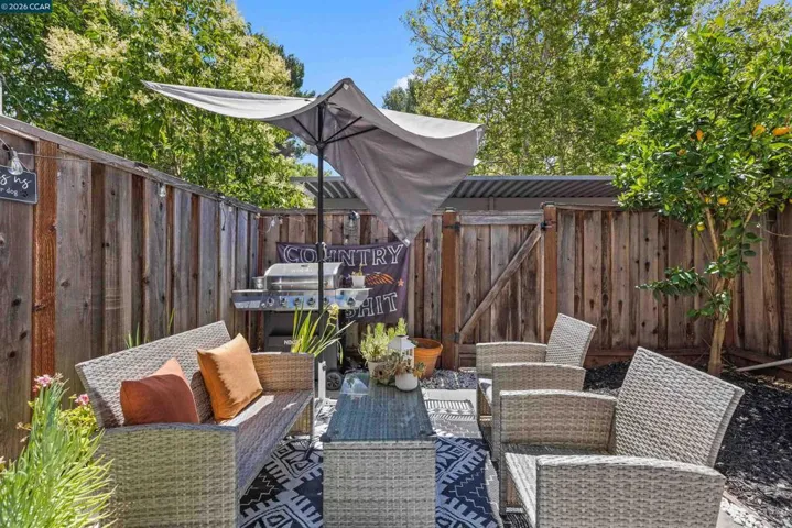 126 Muir Rd, Martinez, California 94553