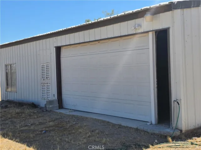 39070 Yucca, Newberry Springs, California 92398