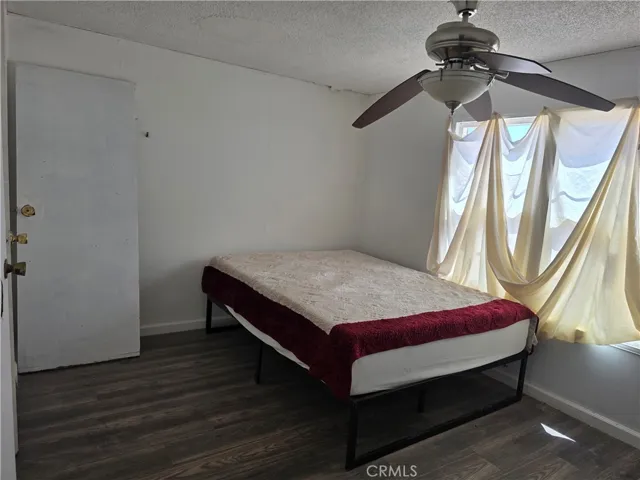39070 Yucca, Newberry Springs, California 92398