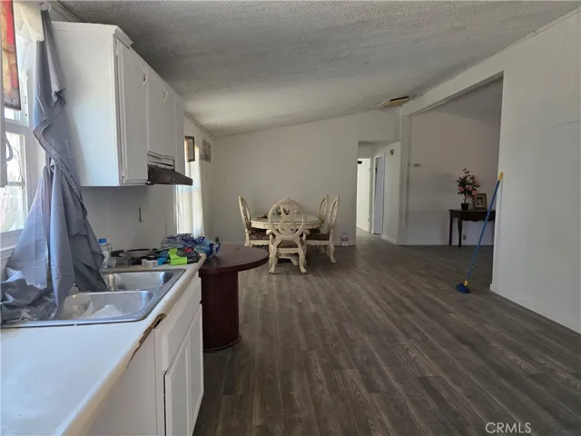 39070 Yucca, Newberry Springs, California 92398