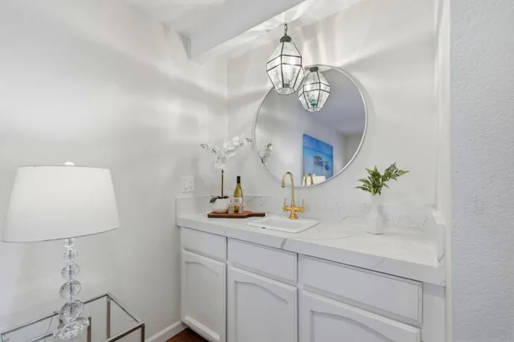 20740 Celeste Circle, Cupertino, California 95014