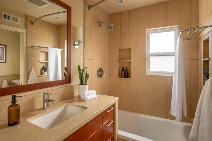 13383 Gelbourne Place, San Diego, California 92130