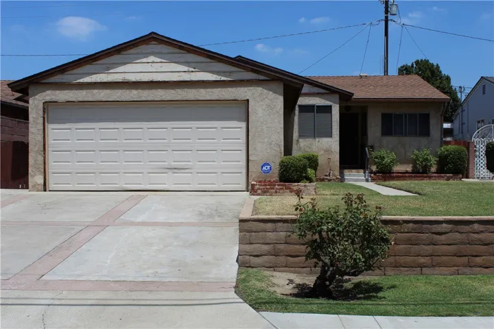 11348 Mondon, Norwalk, California 90650