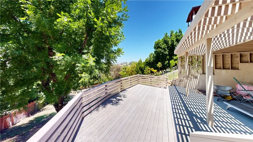 4936 Llano, Woodland Hills, California 91364