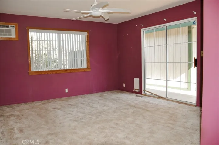 Very spacious primary