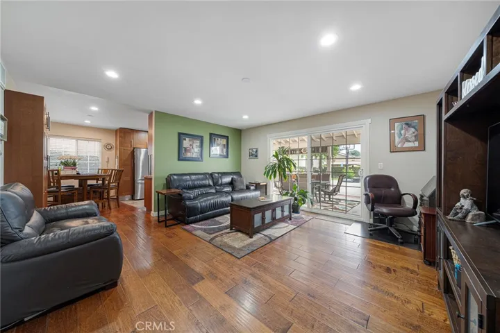1860 Fernridge, San Dimas, California 91773