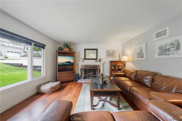 1860 Fernridge, San Dimas, California 91773