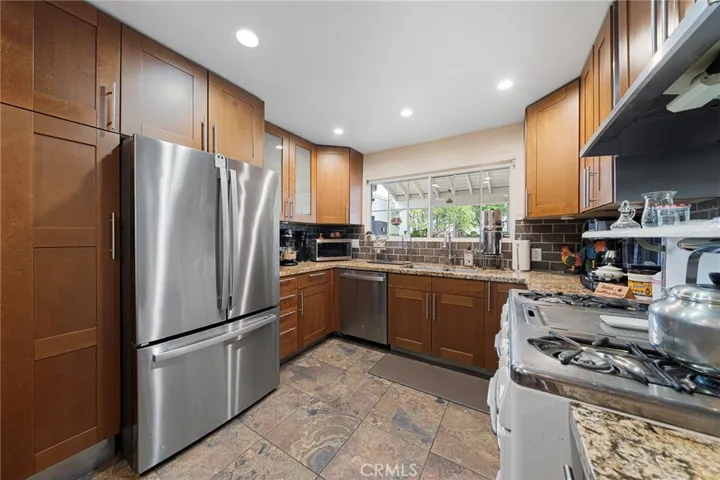 1860 Fernridge, San Dimas, California 91773