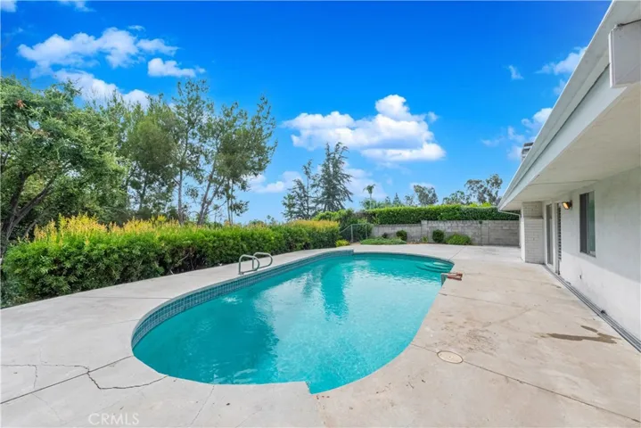 24221 Hatteras Street, Woodland Hills, California 91367