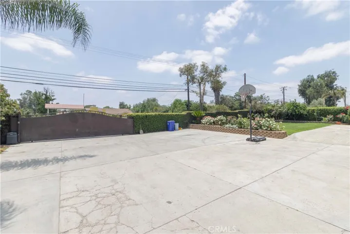10249 Jurupa, Jurupa Valley, California 91752
