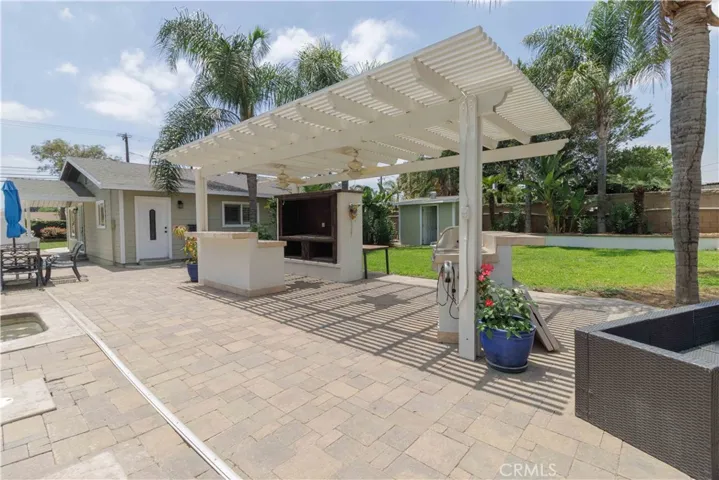10249 Jurupa, Jurupa Valley, California 91752