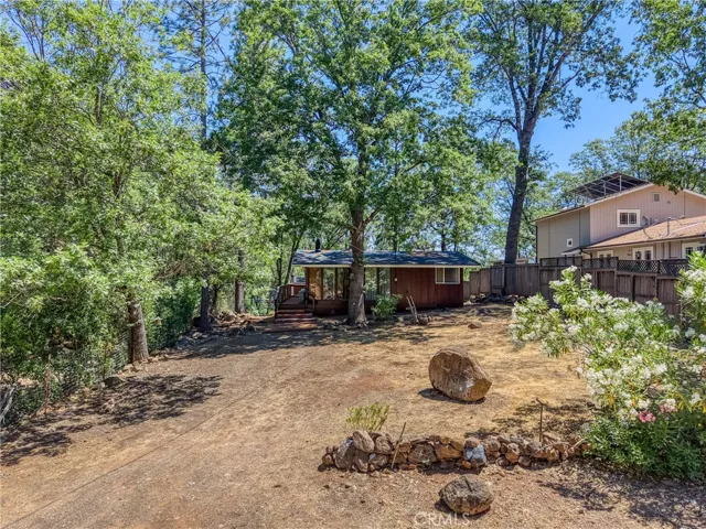 12390 Ridge, Middletown, California 95461