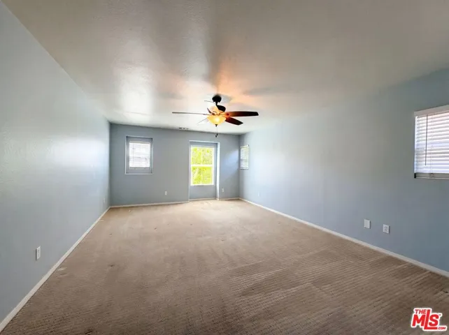 29206 Rio Lobo Way, Valencia, California 91354