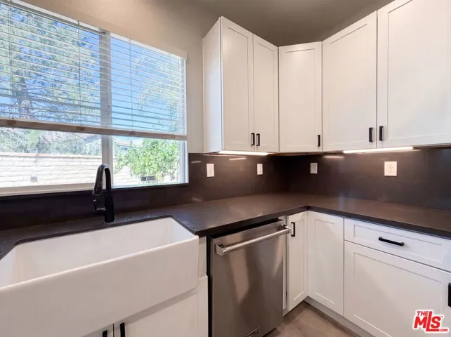 29206 Rio Lobo Way, Valencia, California 91354