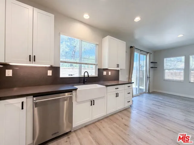 29206 Rio Lobo Way, Valencia, California 91354
