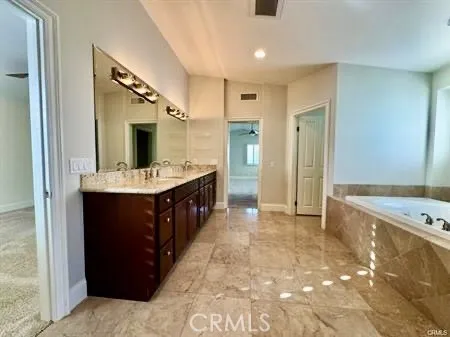 5 Melodylane, Irvine, California 92614