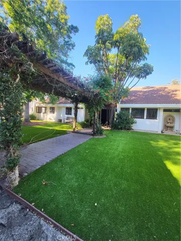 191 Dapplegray, Bell Canyon, California 91307