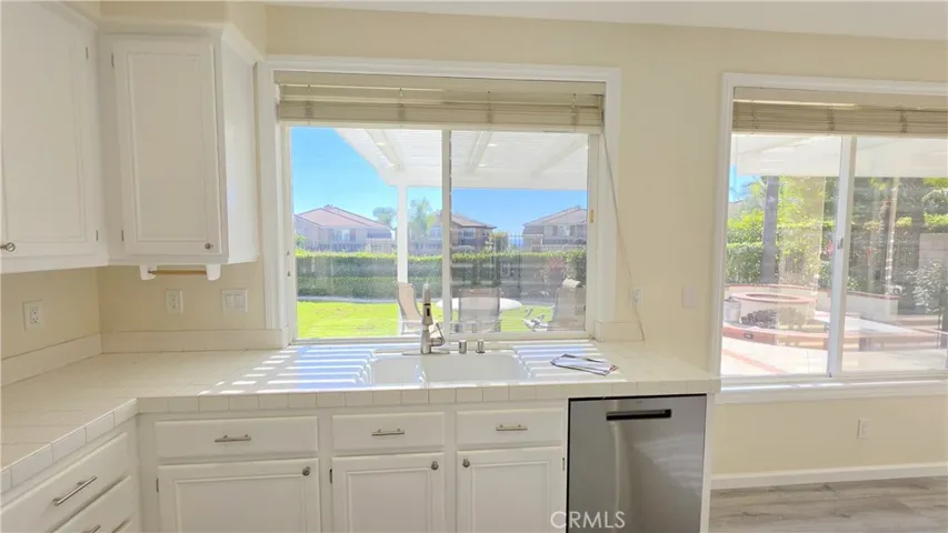 38 Hawk Hill, Mission Viejo, California 92692