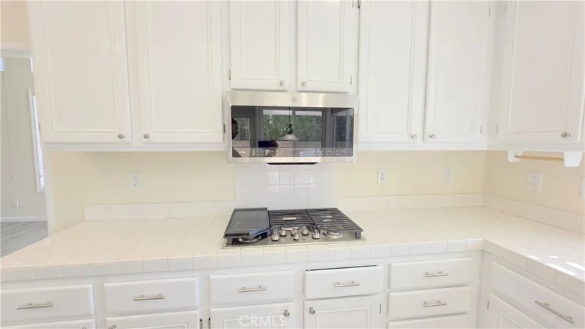 38 Hawk Hill, Mission Viejo, California 92692