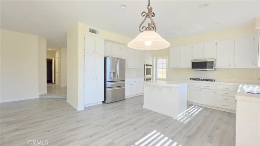 38 Hawk Hill, Mission Viejo, California 92692