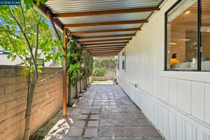 190 Medina Dr, Pacheco, California 94553