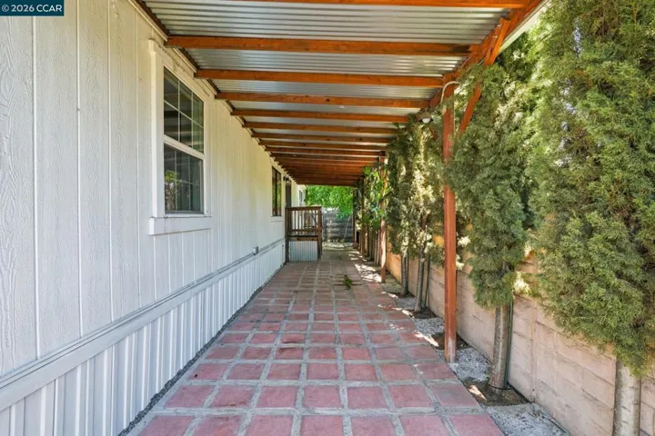 190 Medina Dr, Pacheco, California 94553