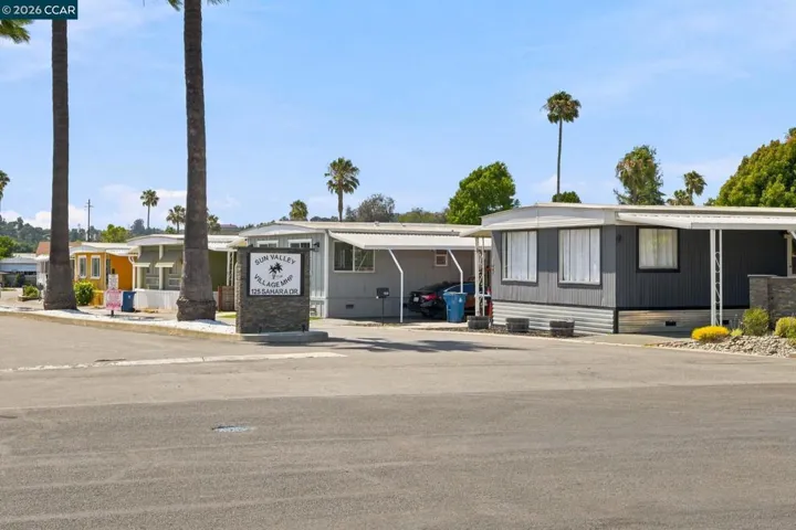 190 Medina Dr, Pacheco, California 94553