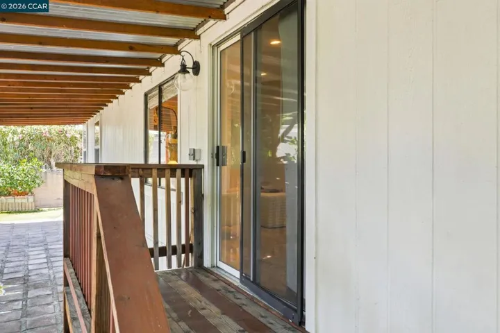 190 Medina Dr, Pacheco, California 94553