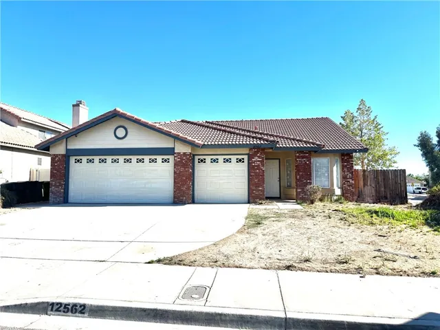 12562 El Dorado Court, Victorville, California 92392