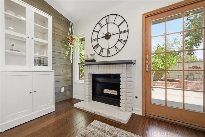 23639 Via Primero, Valencia, California 91355