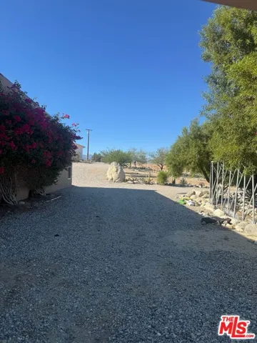 15935 Mary Circle, Desert Hot Springs, California 92241