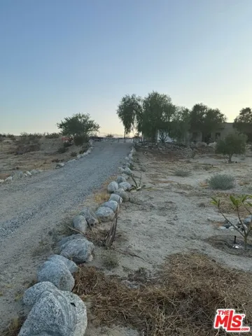 15935 Mary Circle, Desert Hot Springs, California 92241